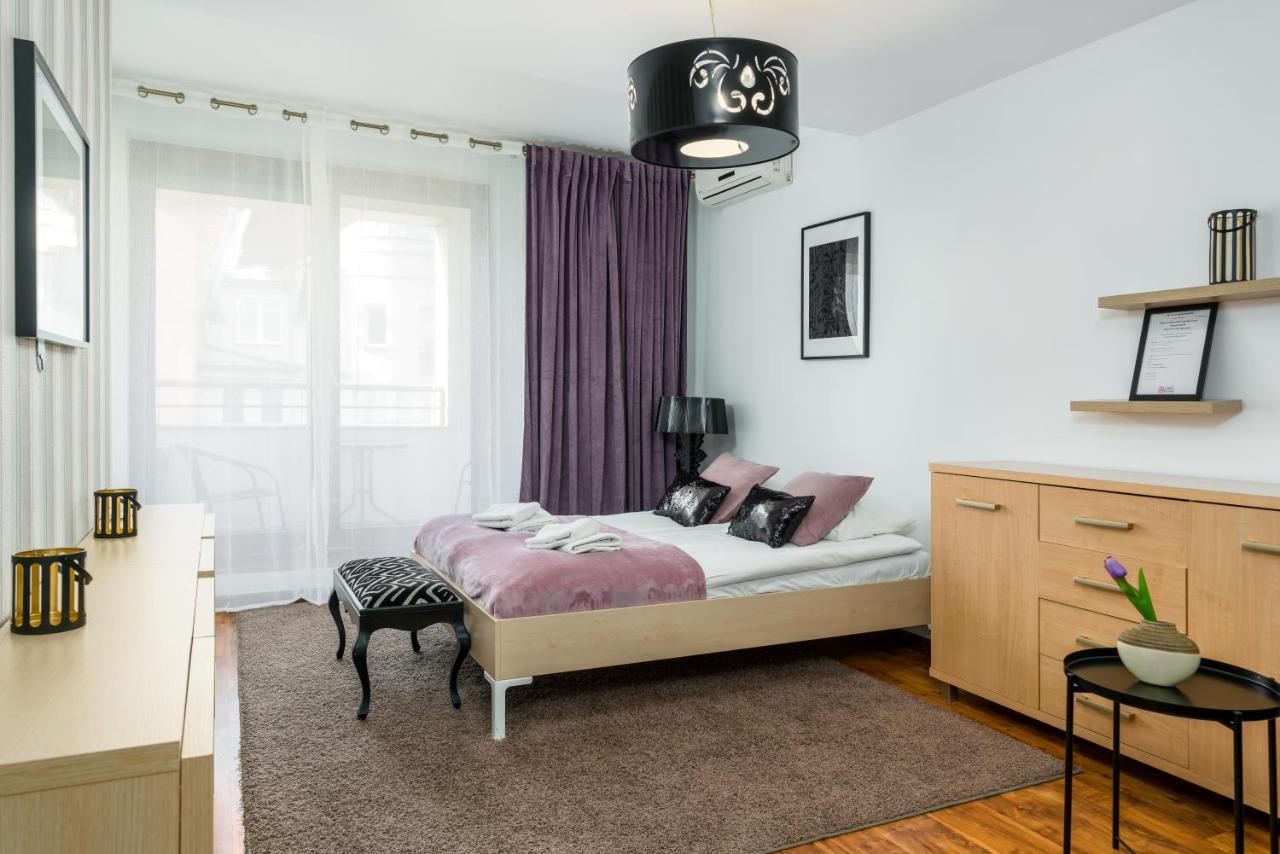 Sleepway Apartments- Szyperska z parkingiem Poznań Buitenkant foto