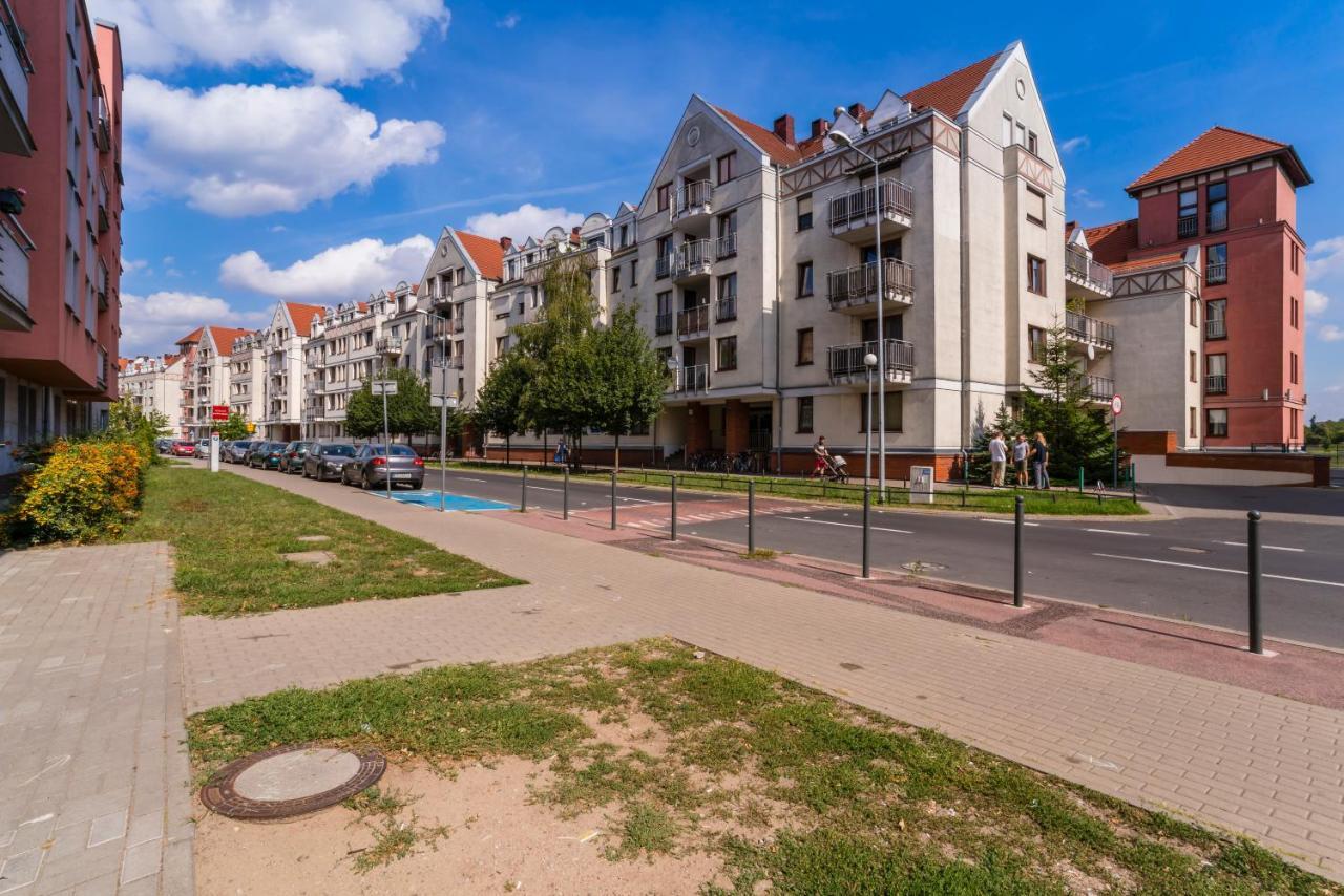Sleepway Apartments- Szyperska z parkingiem Poznań Buitenkant foto